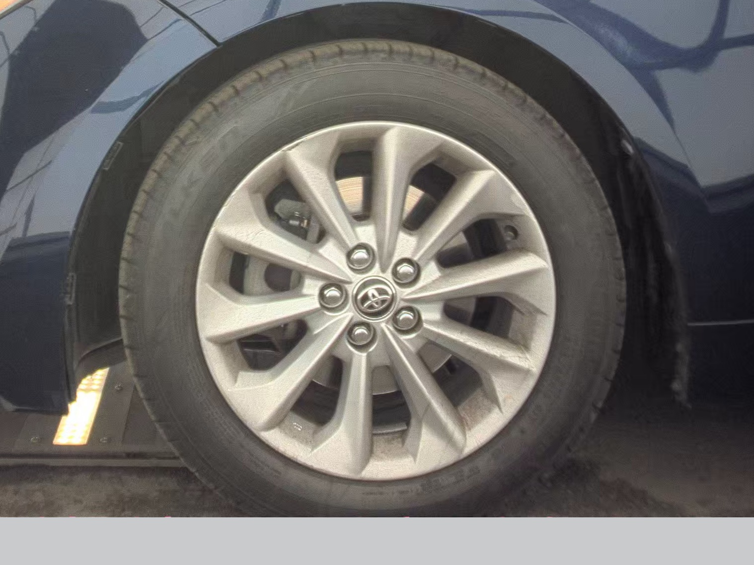 2021 Toyota Corolla LE FWD