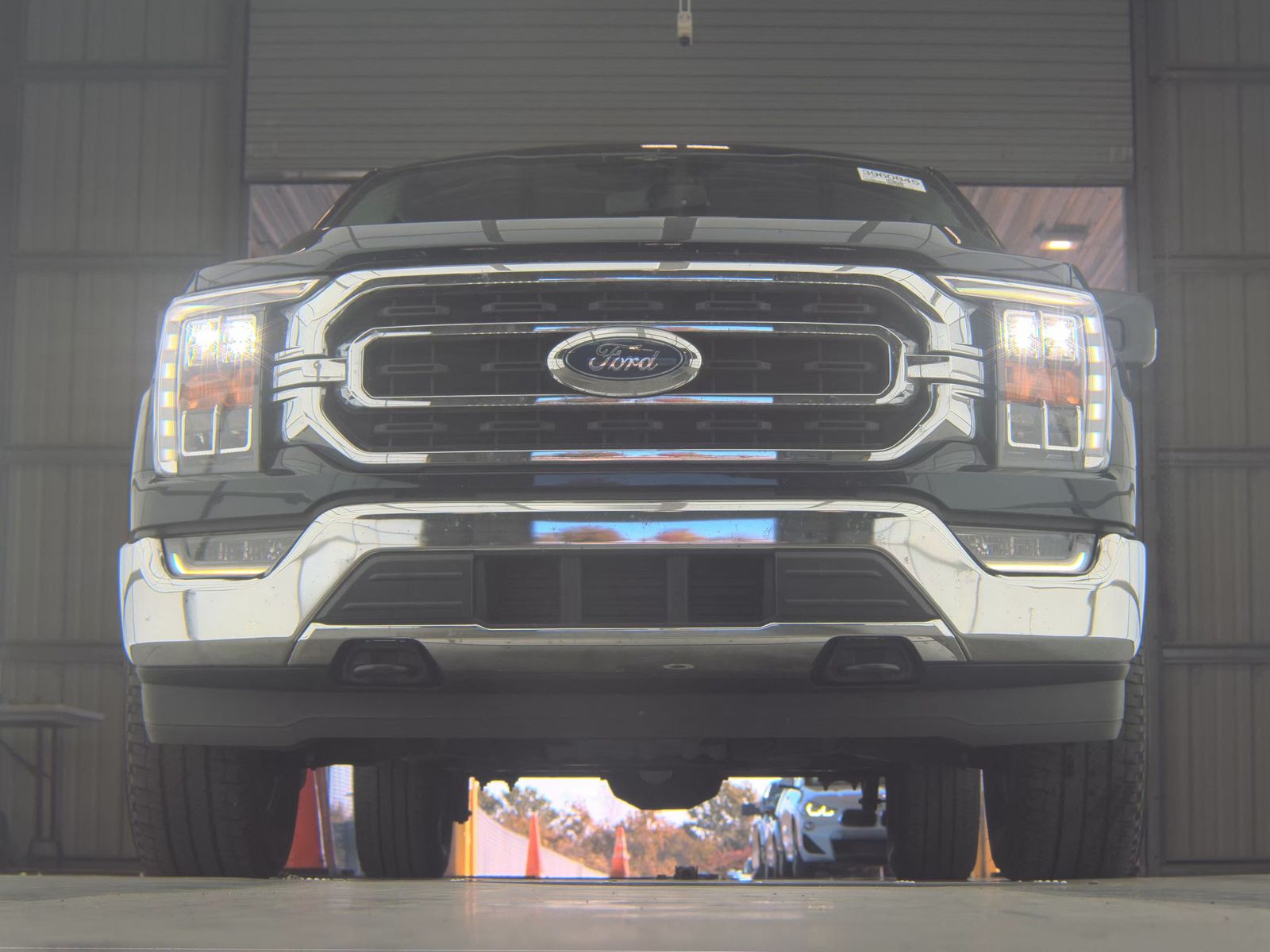 2023 Ford F-150 XLT AWD