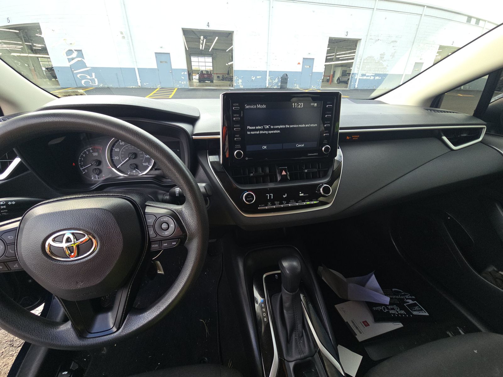 2021 Toyota Corolla LE FWD