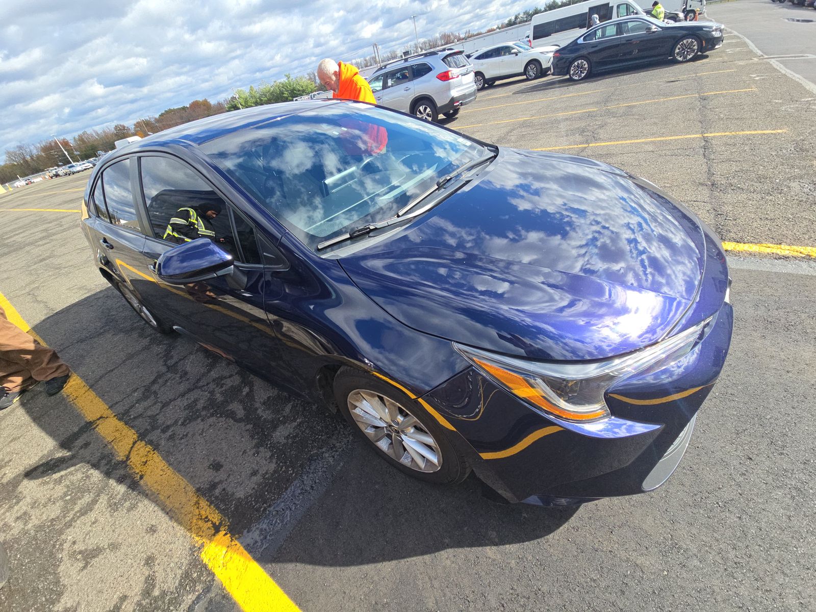 2021 Toyota Corolla LE FWD