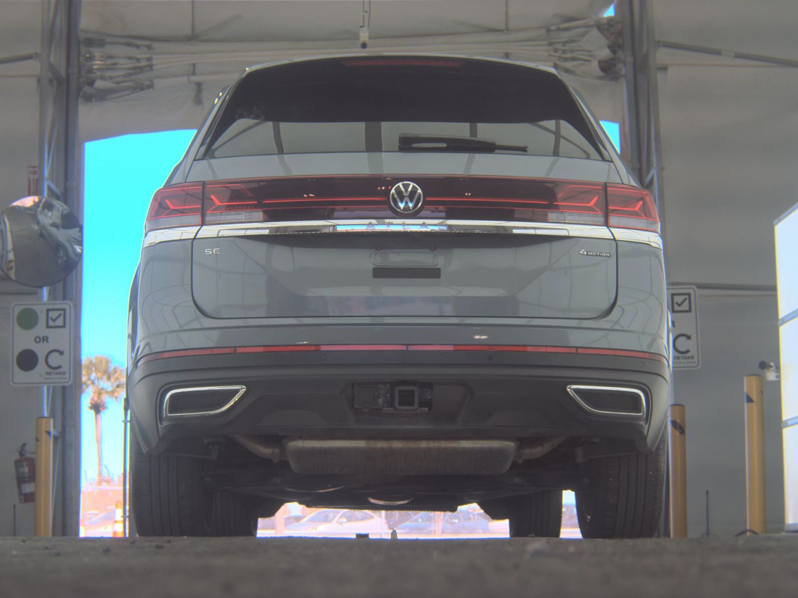 2025 Volkswagen Atlas 2.0T SE AWD