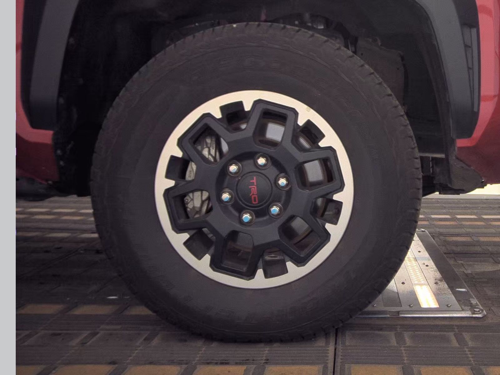 2025 Toyota Tacoma TRD Off-Road AWD