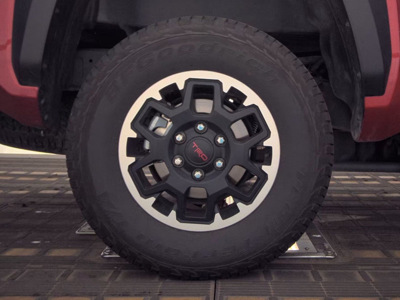 2025 Toyota Tacoma TRD Off-Road AWD