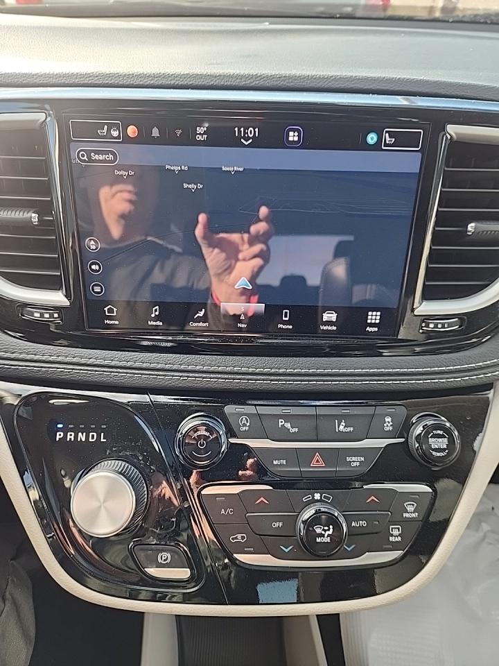 2024 Chrysler Pacifica Touring L AWD