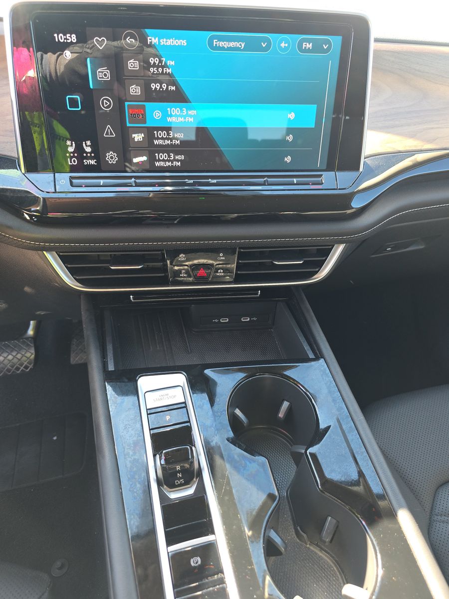 2025 Volkswagen Atlas 2.0T SE AWD