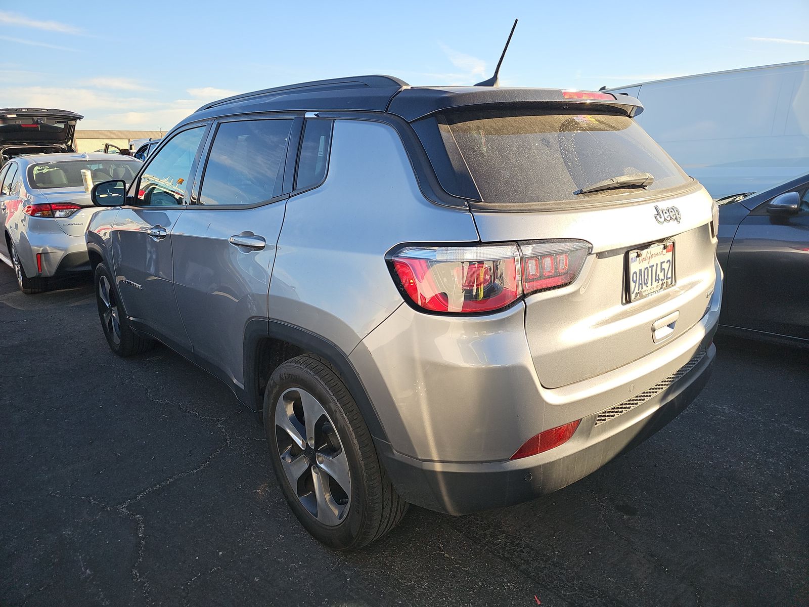 2018 Jeep Compass Latitude FWD