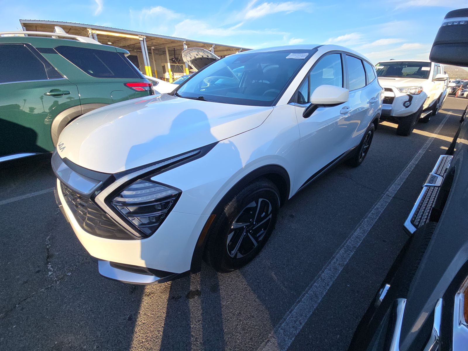 2024 Kia Sportage Hybrid LX FWD