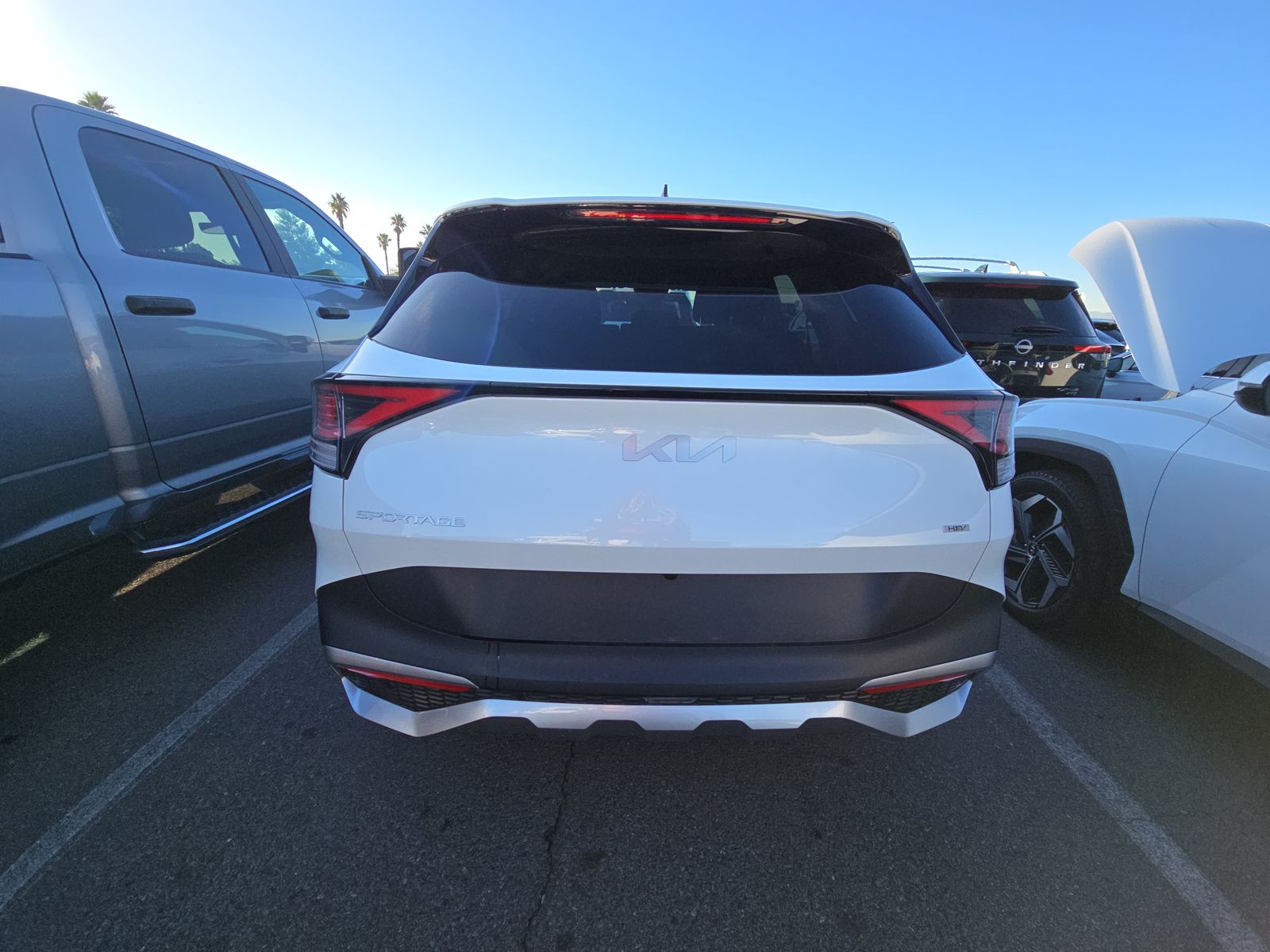 2024 Kia Sportage Hybrid LX FWD