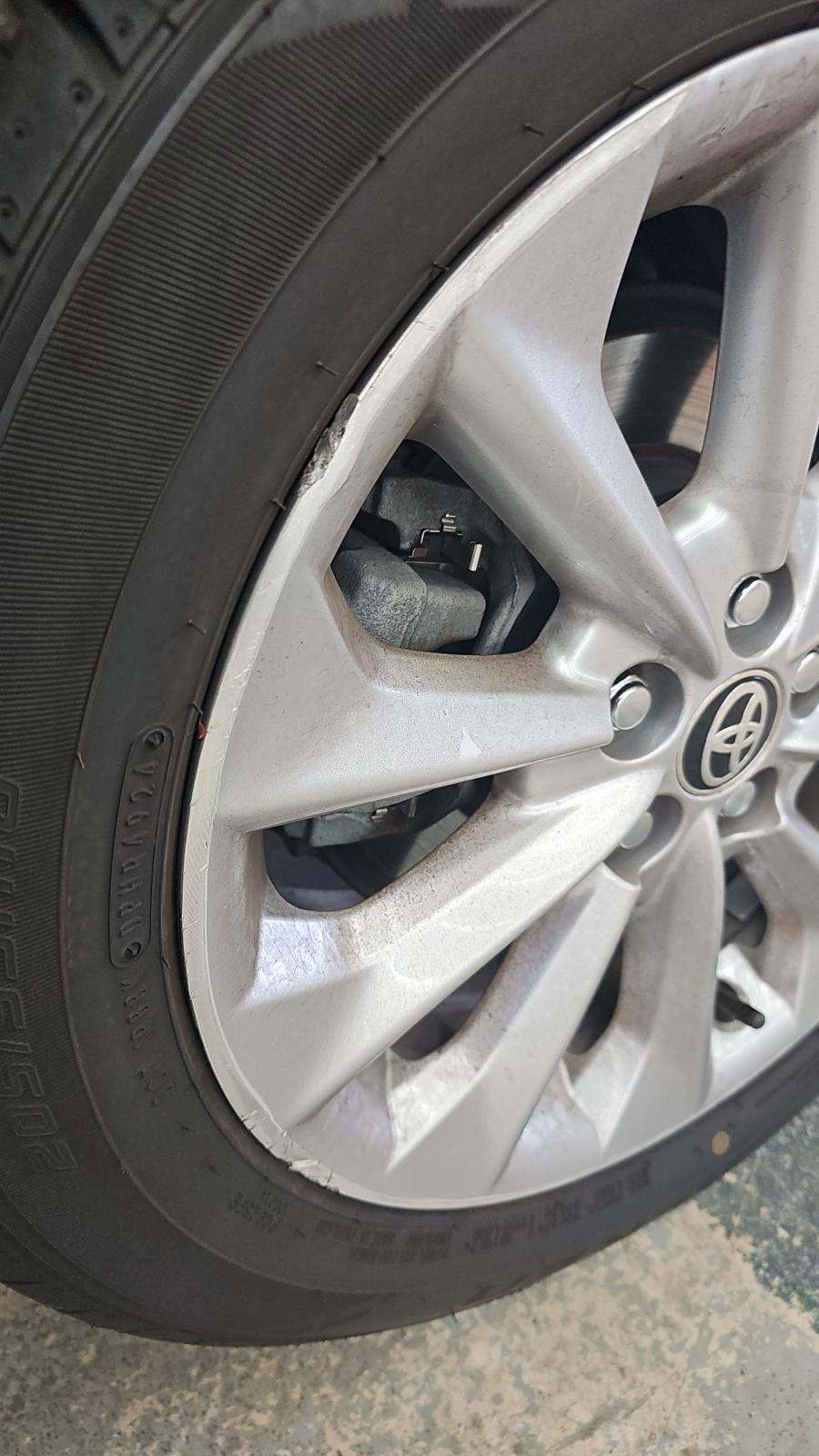 2021 Toyota Corolla LE FWD