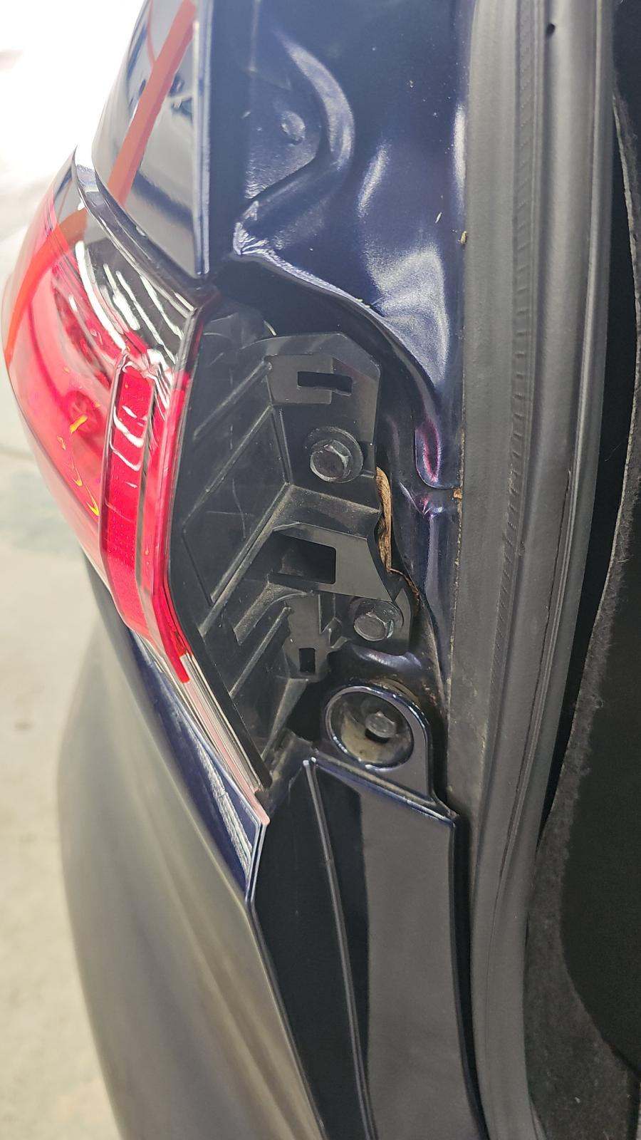 2021 Toyota Corolla LE FWD