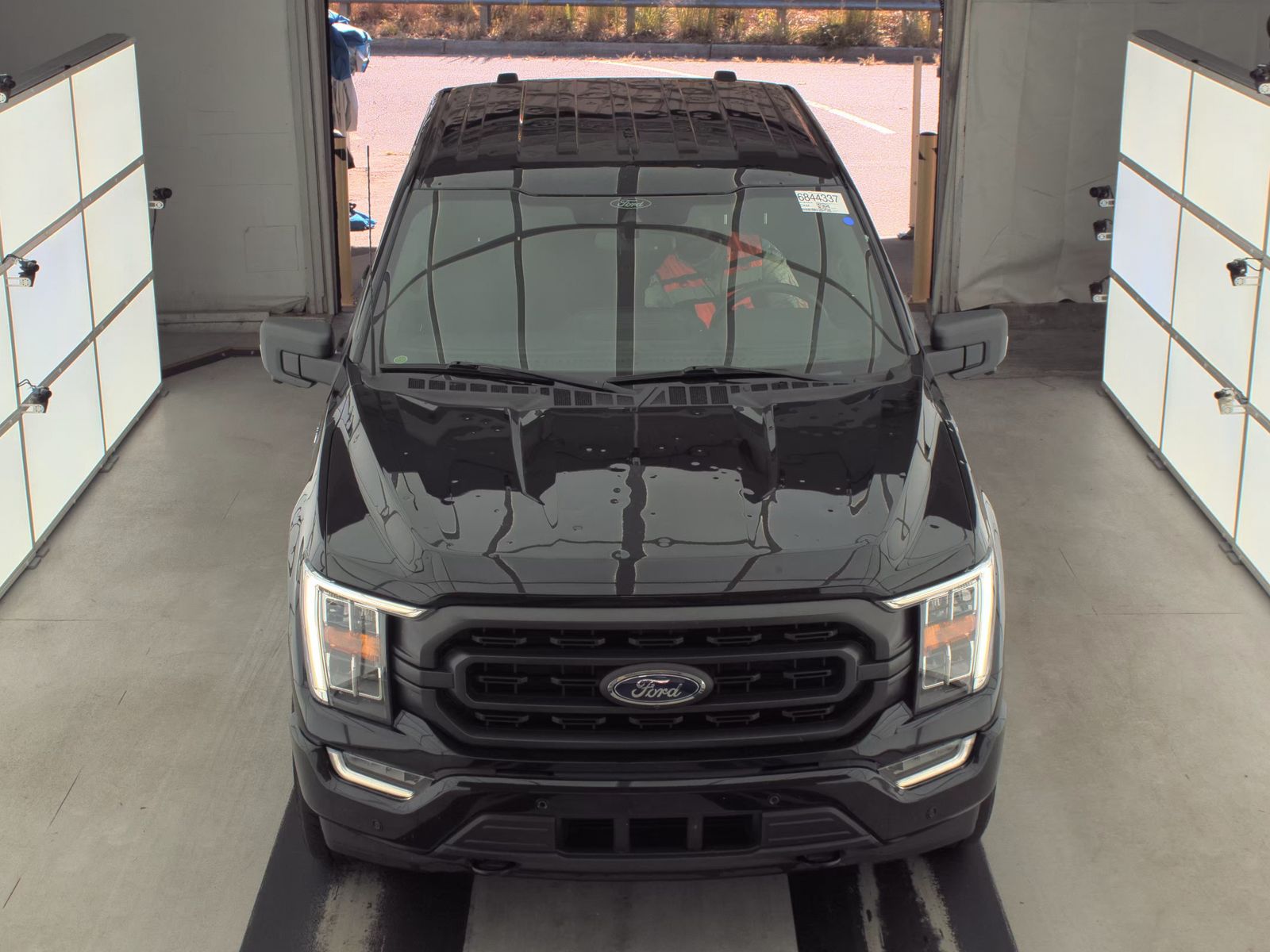 2022 Ford F-150 XLT AWD