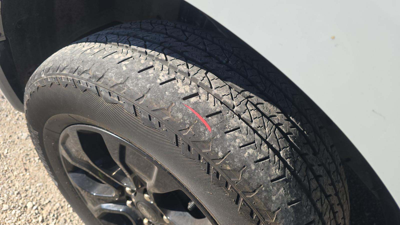 2023 Ford F-150 Lariat AWD