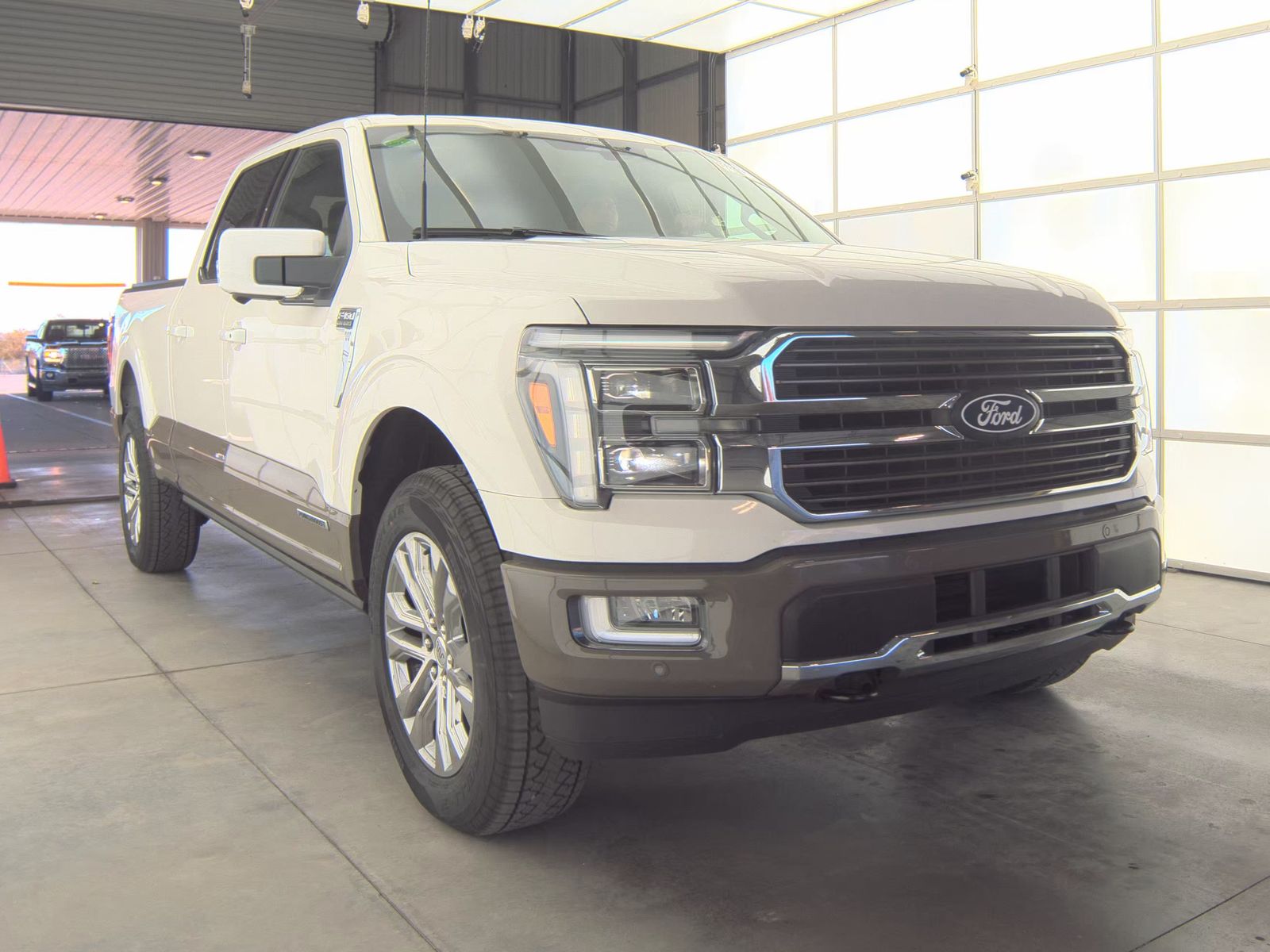 2025 Ford F-150 Hybrid King Ranch AWD