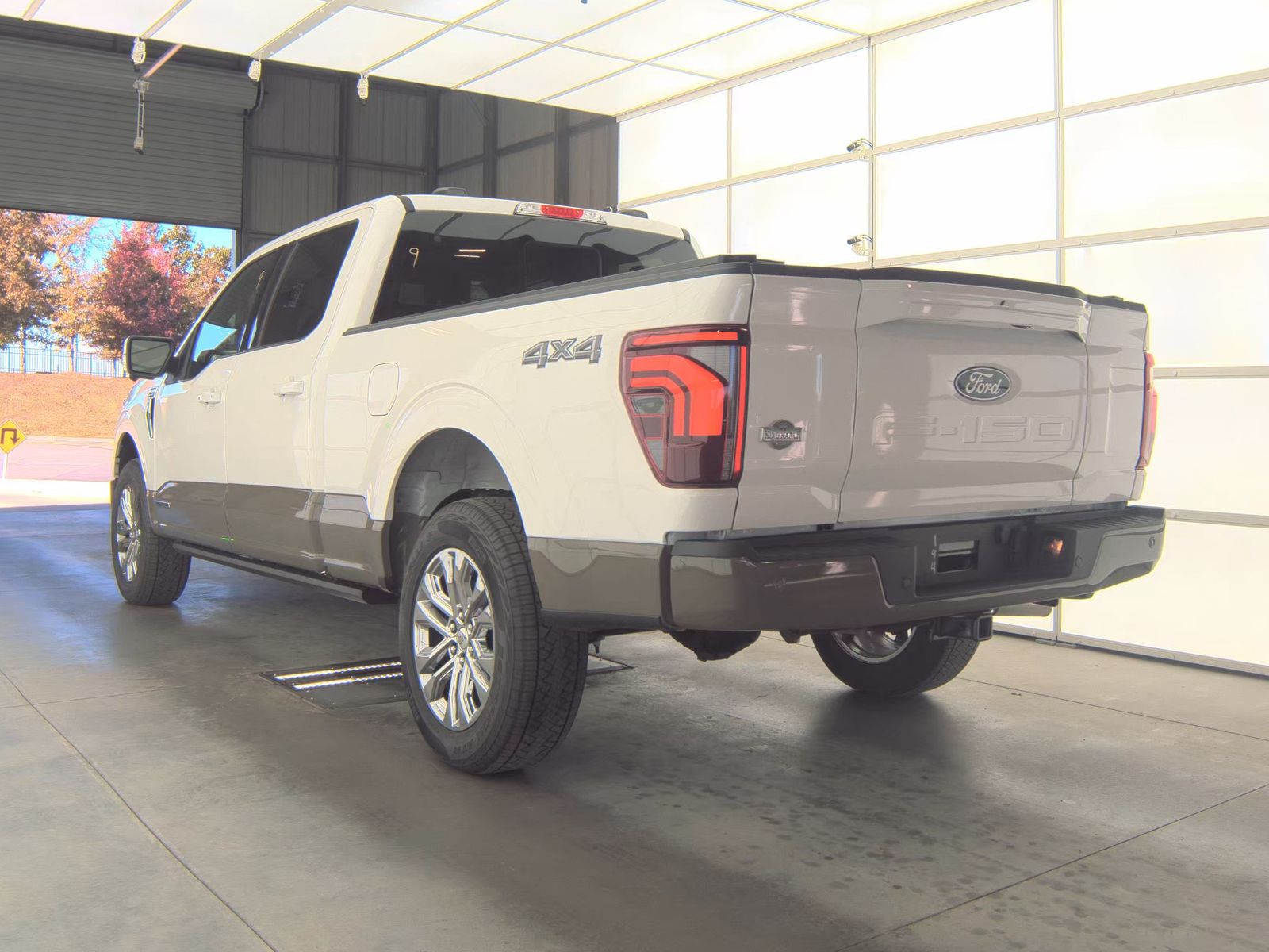 2025 Ford F-150 Hybrid King Ranch AWD