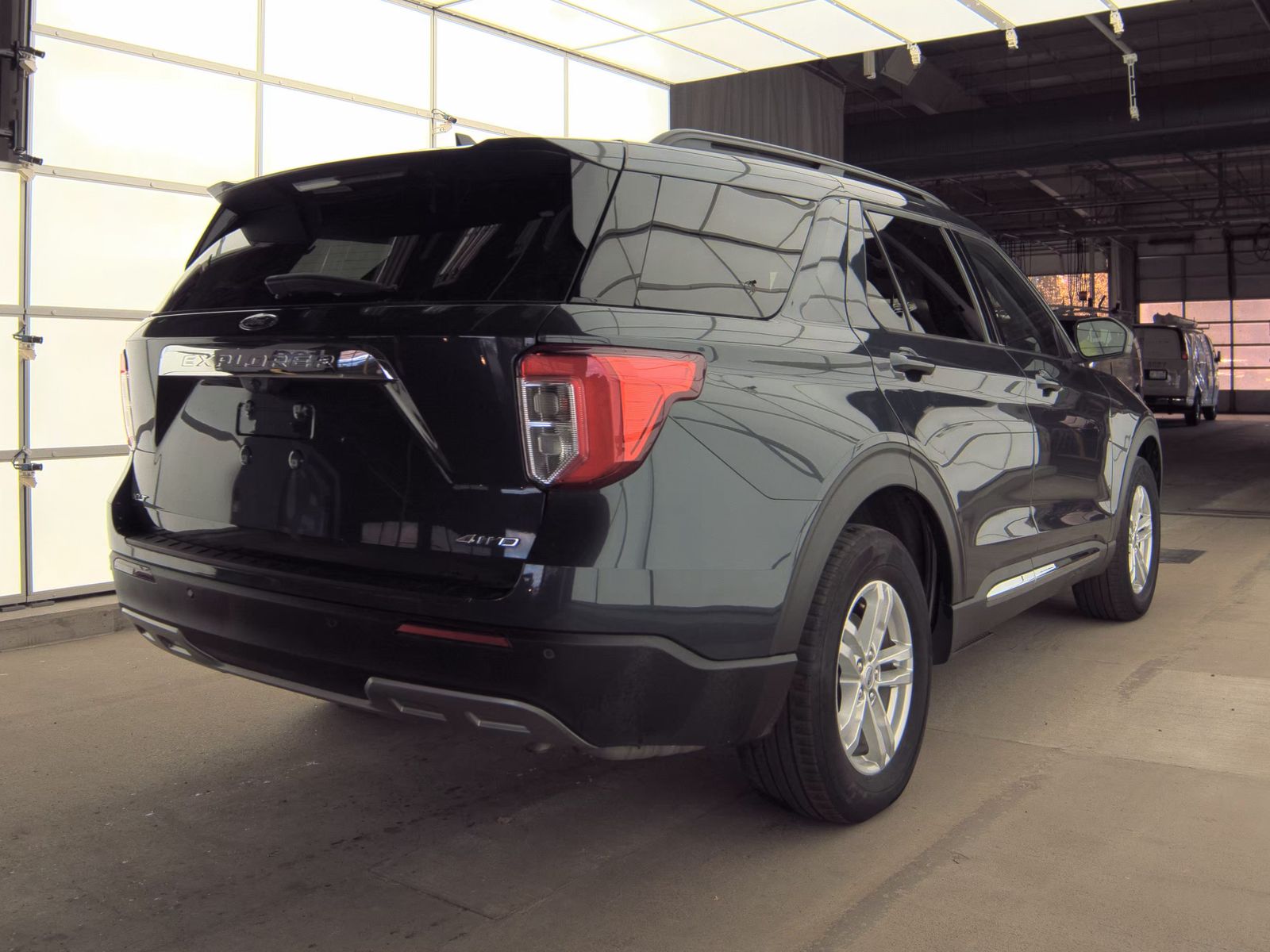 2023 Ford Explorer XLT AWD