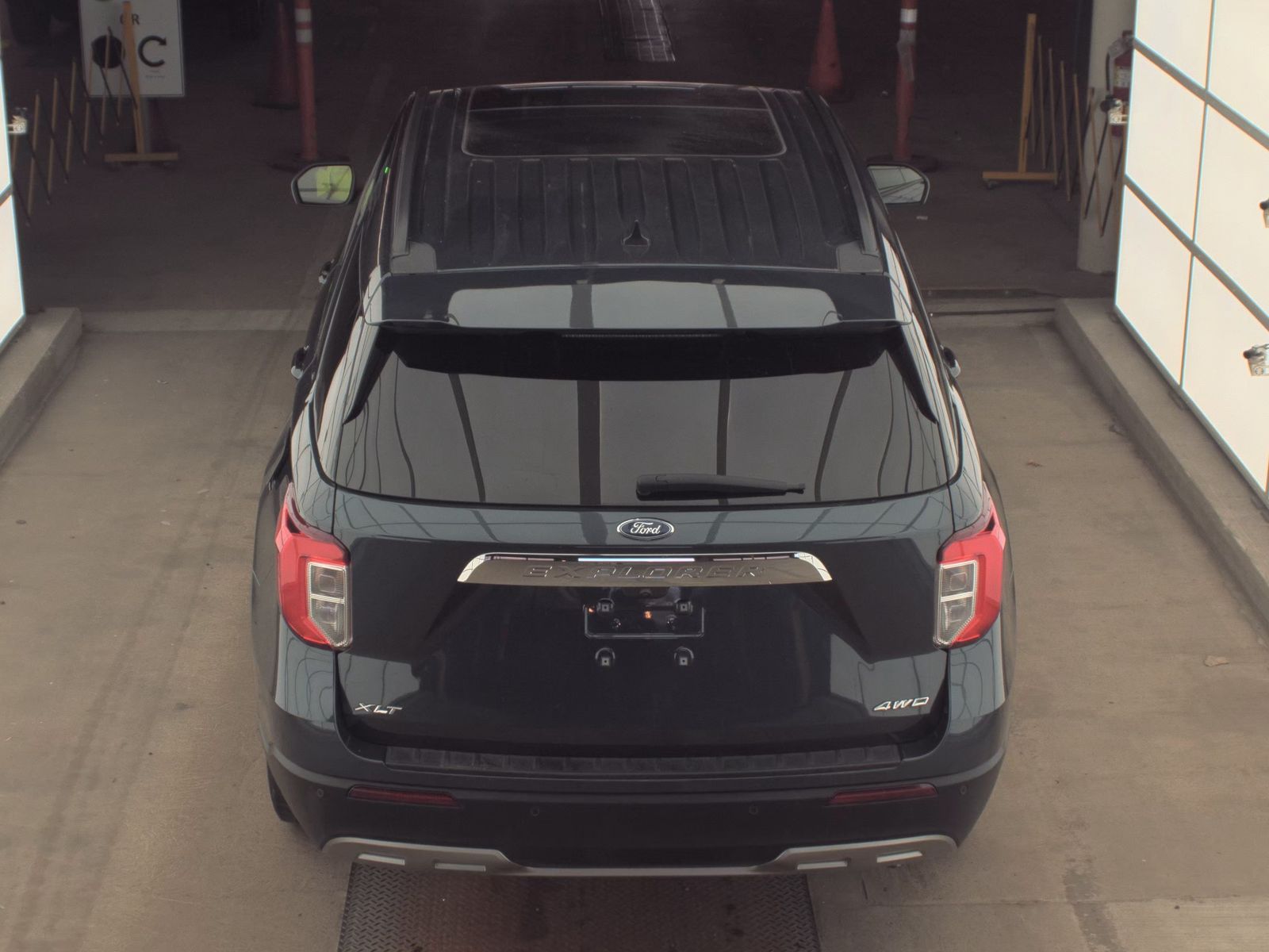 2023 Ford Explorer XLT AWD