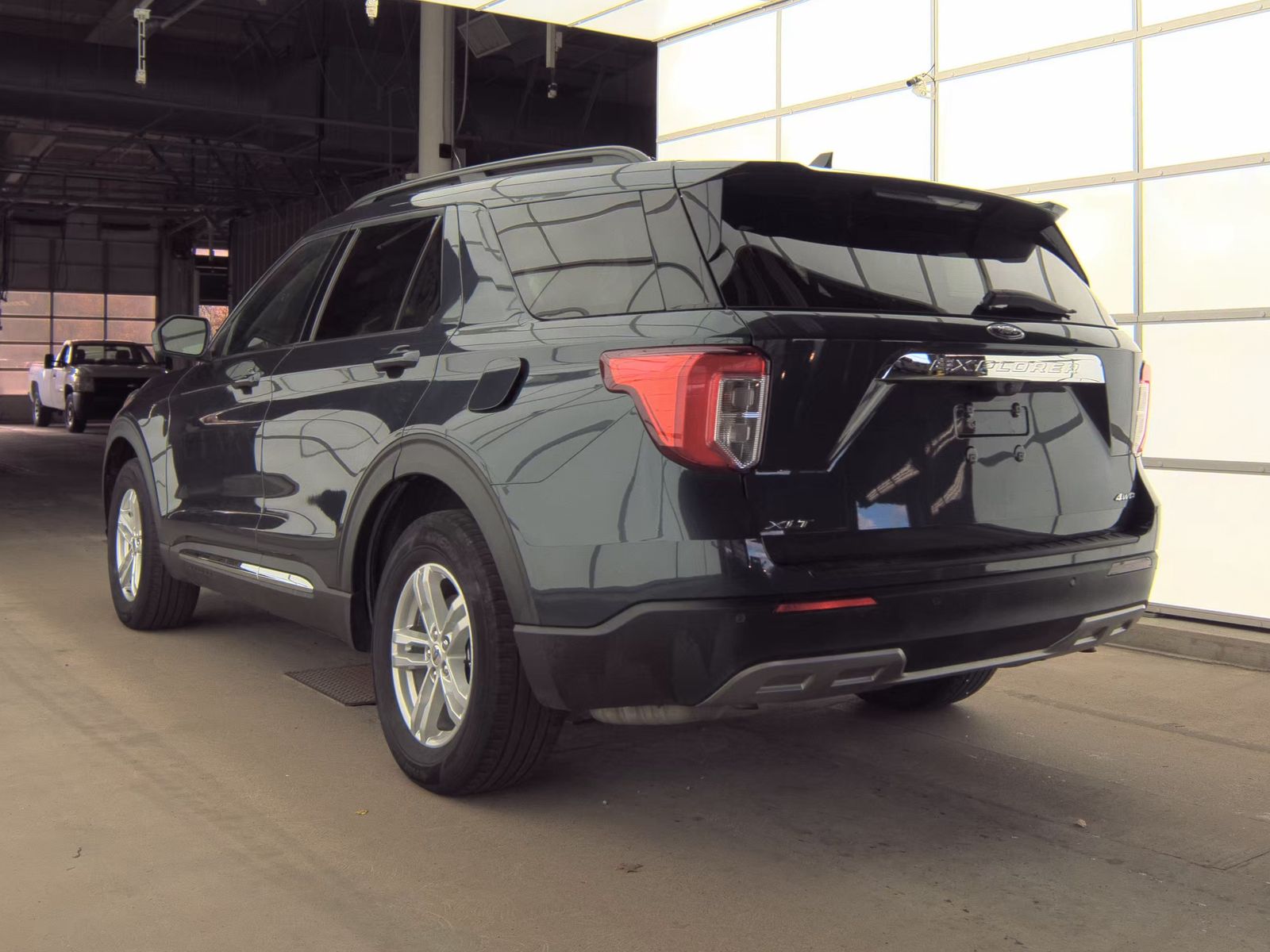 2023 Ford Explorer XLT AWD