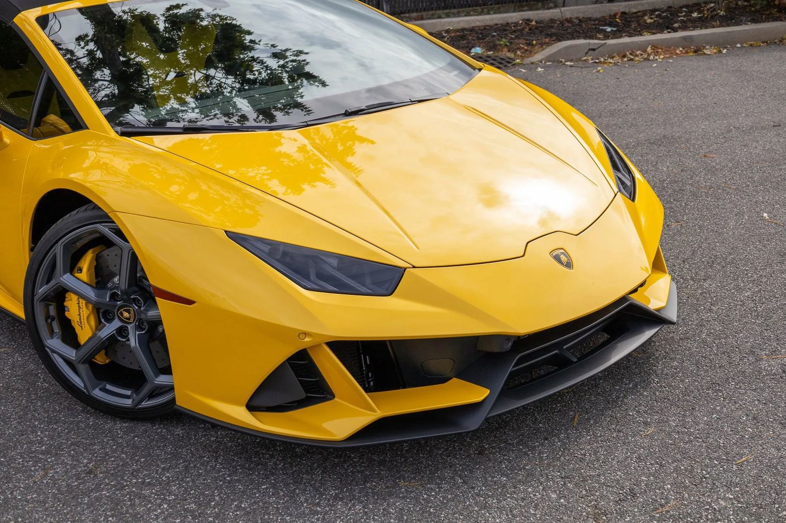 2024 Lamborghini Huracan EVO AWD