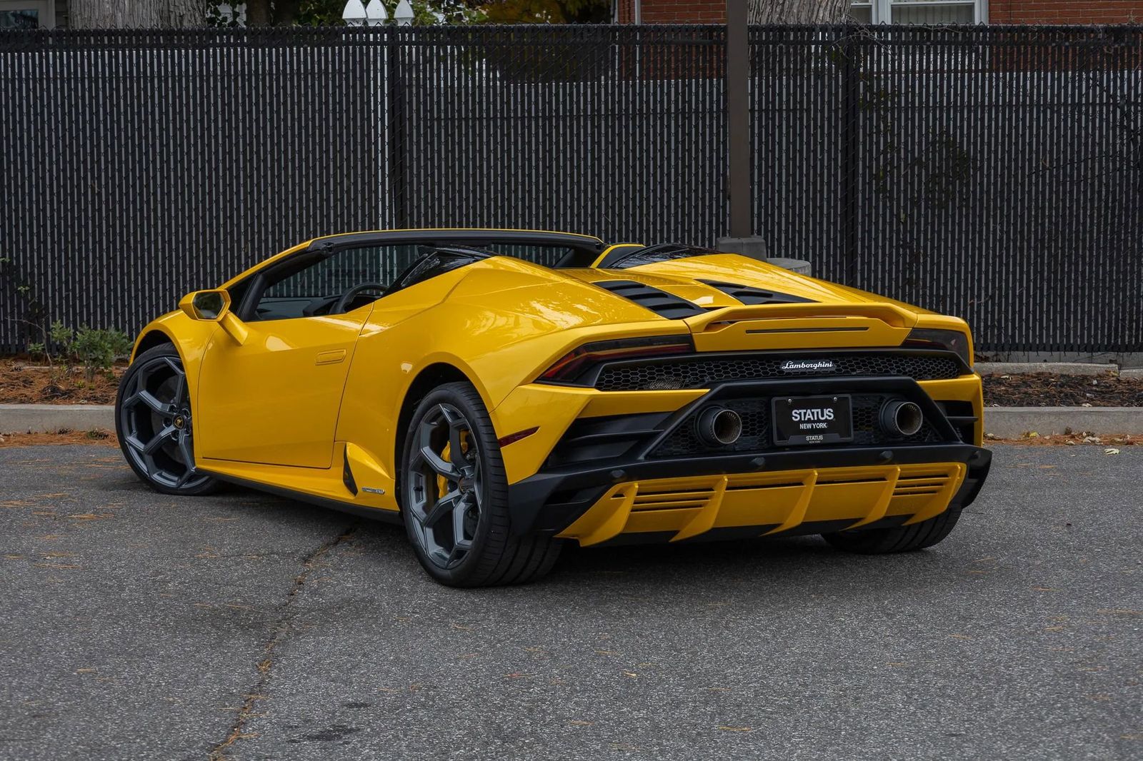 2024 Lamborghini Huracan EVO AWD