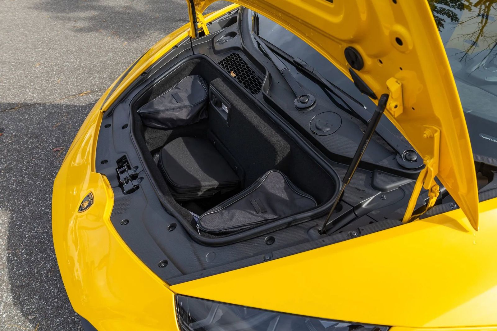 2024 Lamborghini Huracan EVO AWD