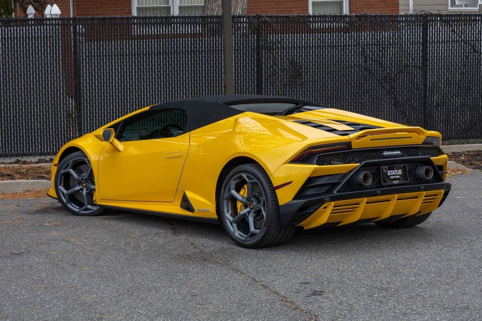 2024 Lamborghini Huracan EVO AWD