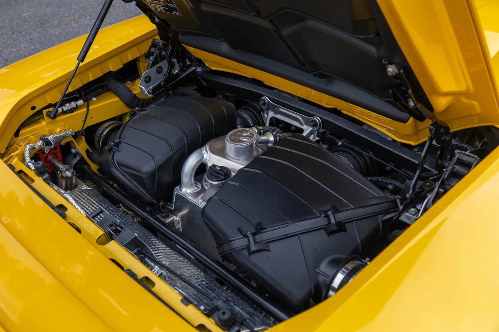 2024 Lamborghini Huracan EVO AWD