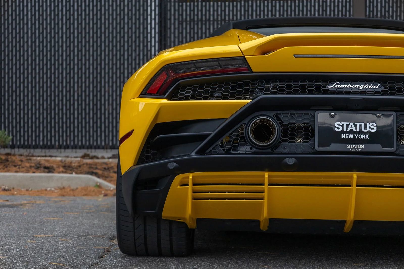 2024 Lamborghini Huracan EVO AWD