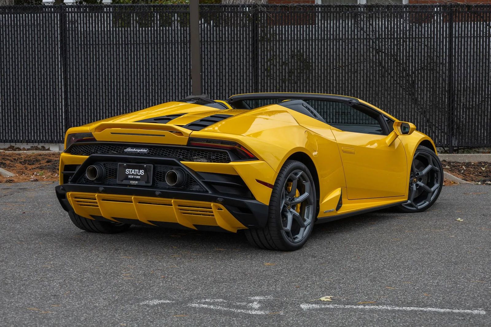 2024 Lamborghini Huracan EVO AWD