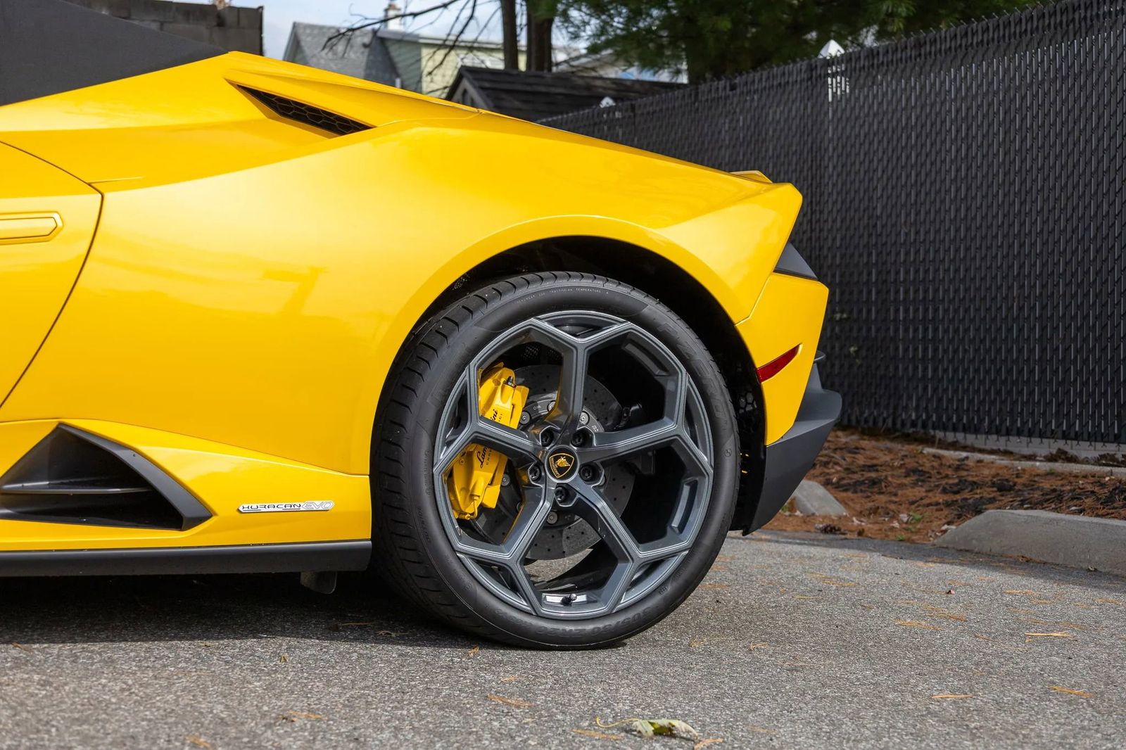 2024 Lamborghini Huracan EVO AWD