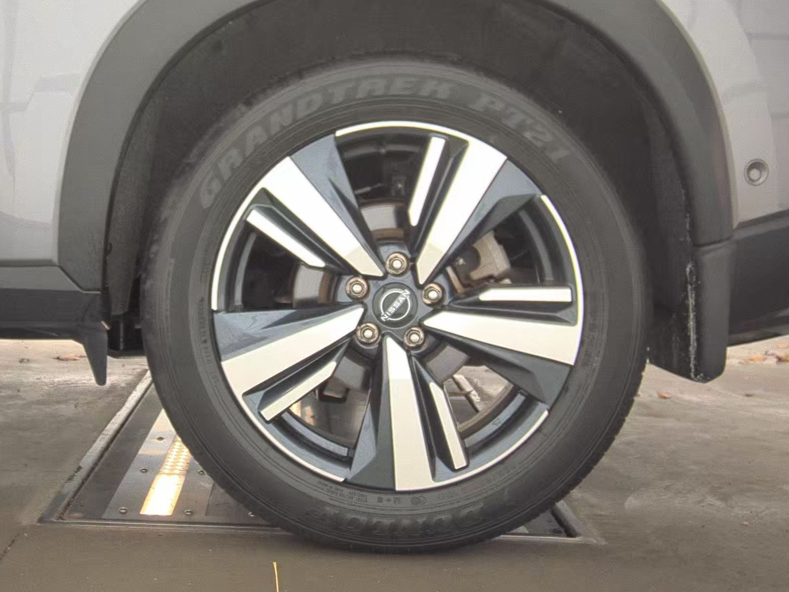 2023 Nissan Rogue Platinum AWD