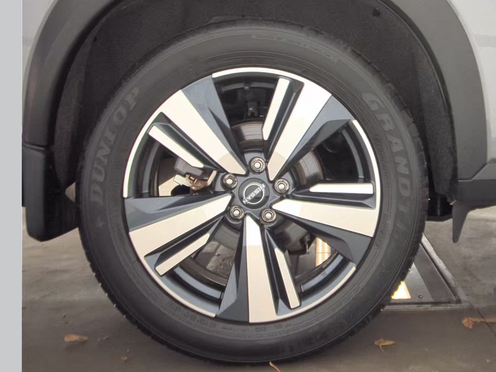 2023 Nissan Rogue Platinum AWD