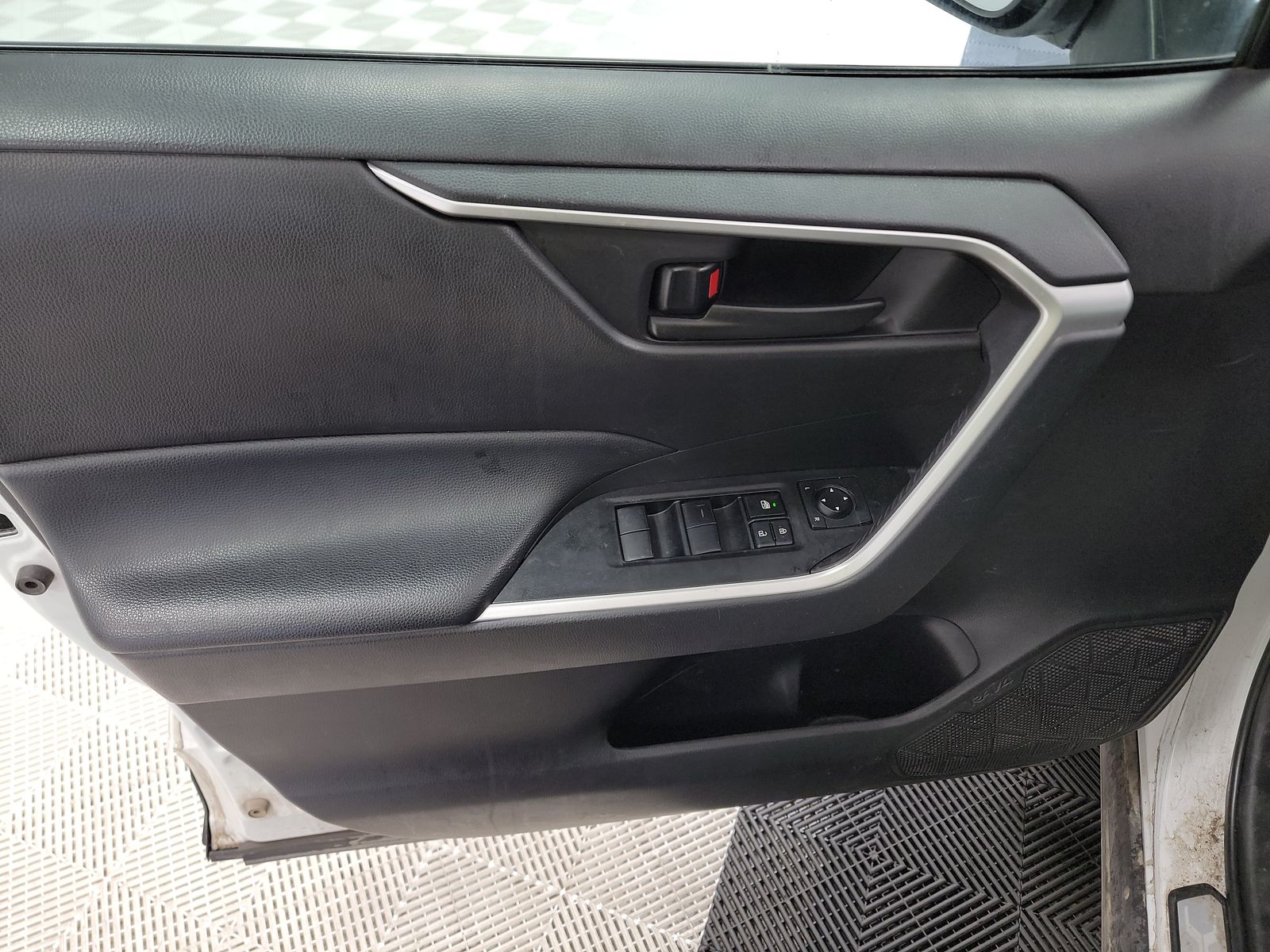 2023 Toyota RAV4 LE AWD