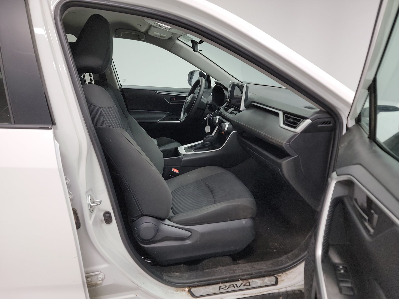 2023 Toyota RAV4 LE AWD