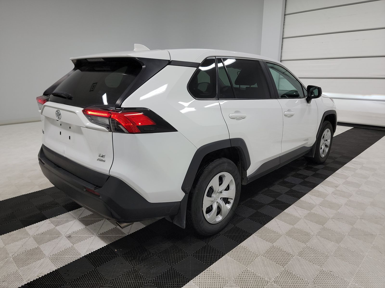 2023 Toyota RAV4 LE AWD