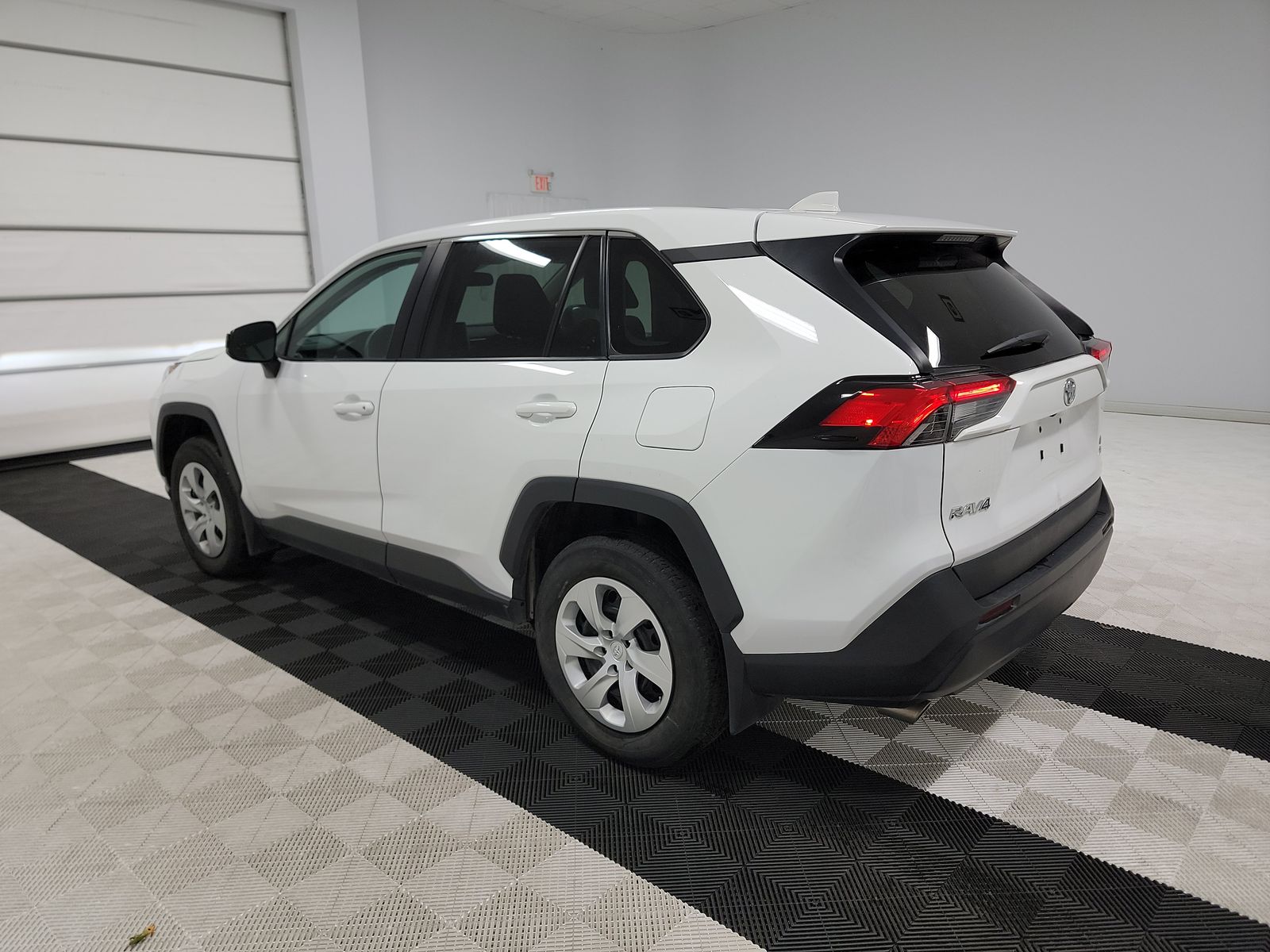 2023 Toyota RAV4 LE AWD