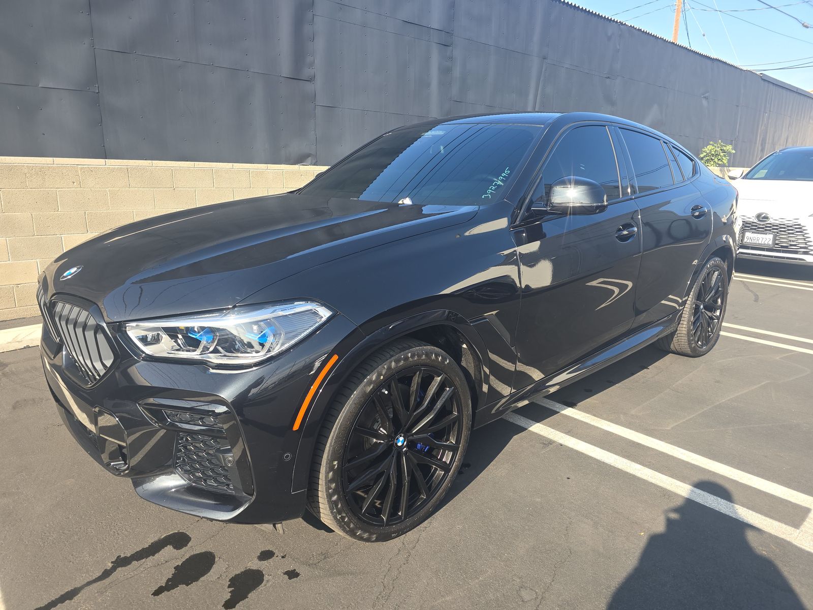 2023 BMW X6 M50i AWD