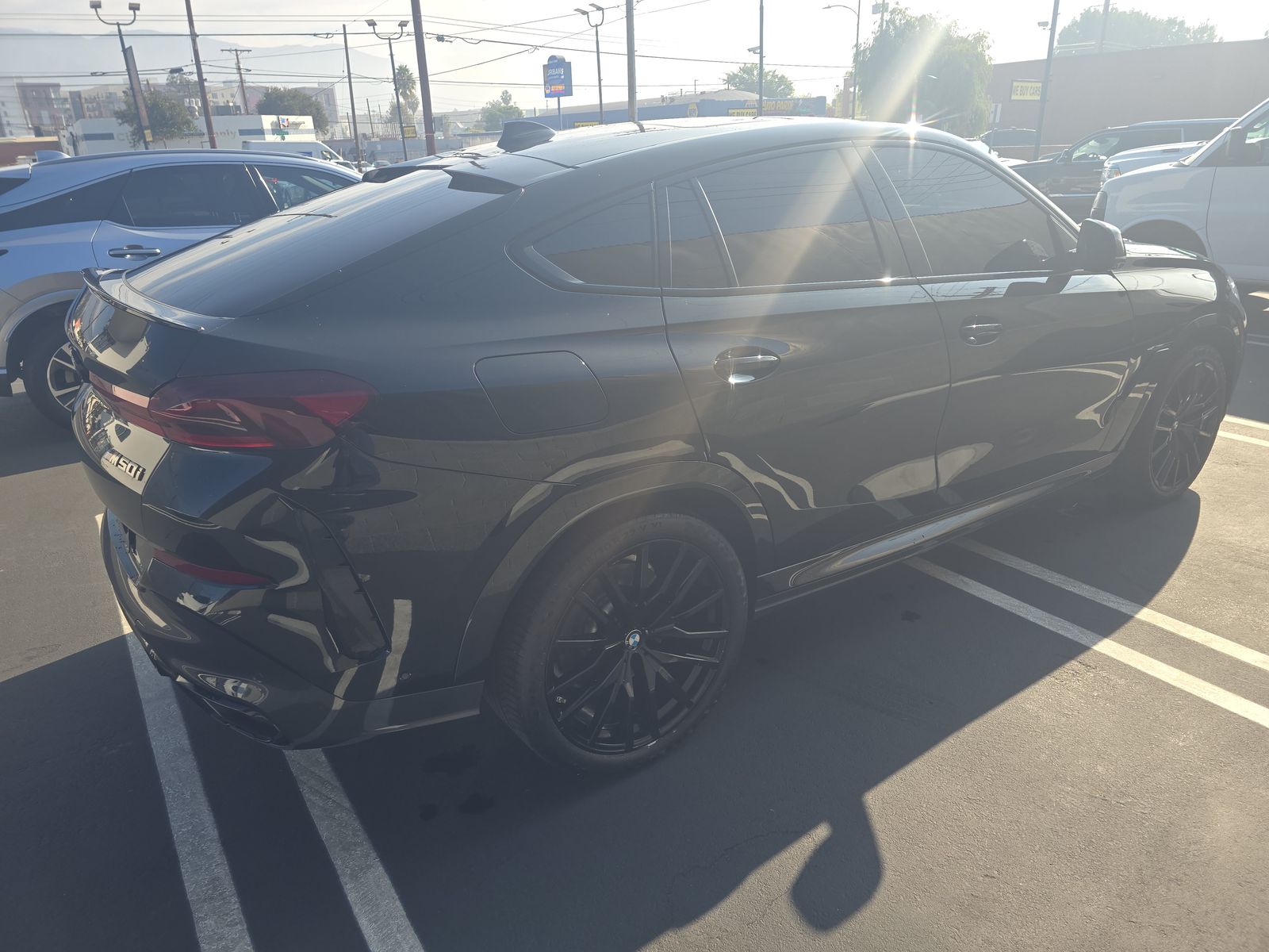 2023 BMW X6 M50i AWD