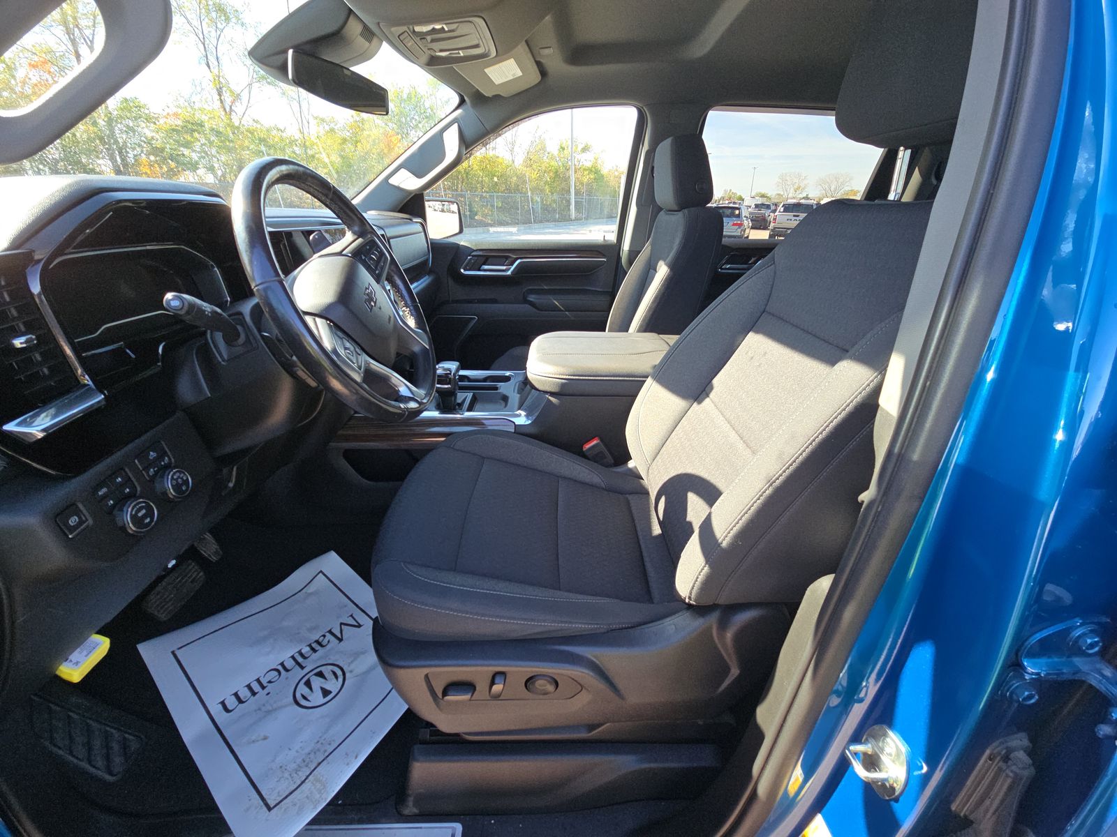 2023 Chevrolet Silverado 1500 RST AWD