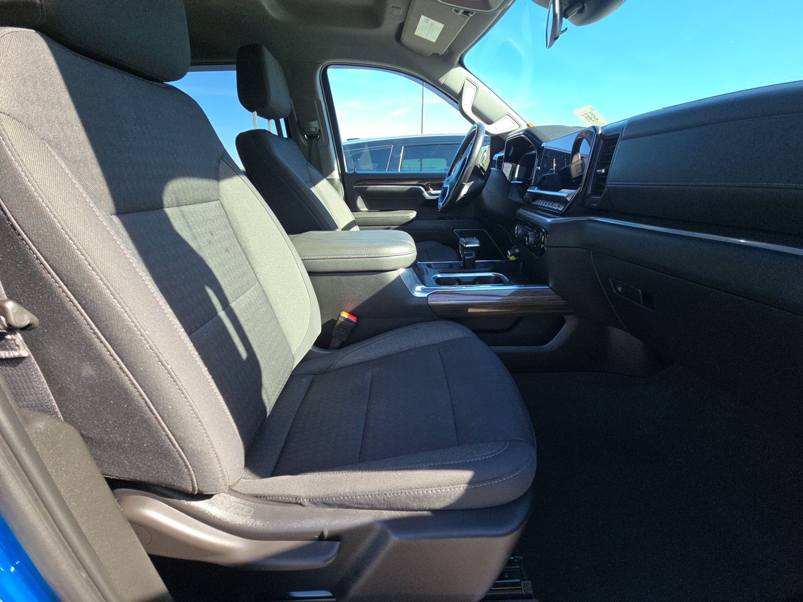 2023 Chevrolet Silverado 1500 RST AWD