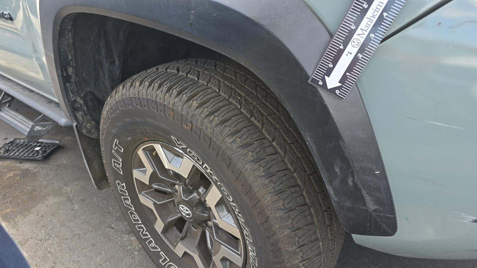 2022 Toyota Tacoma TRD Off-Road AWD