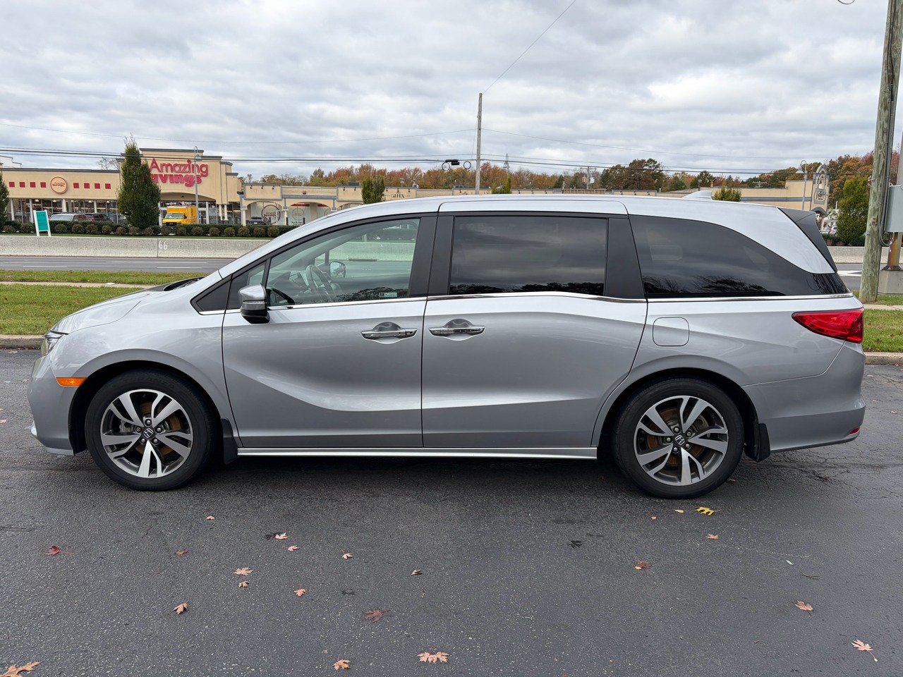 2023 Honda Odyssey Touring FWD