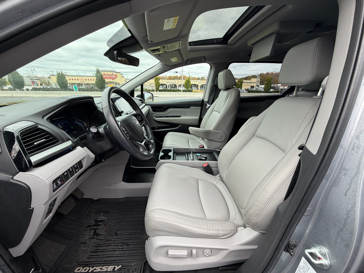 2023 Honda Odyssey Touring FWD