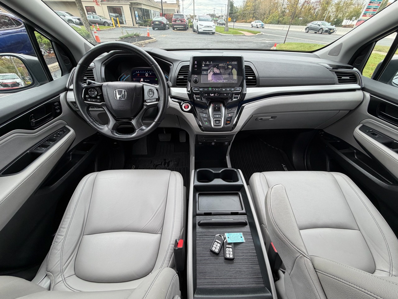 2023 Honda Odyssey Touring FWD