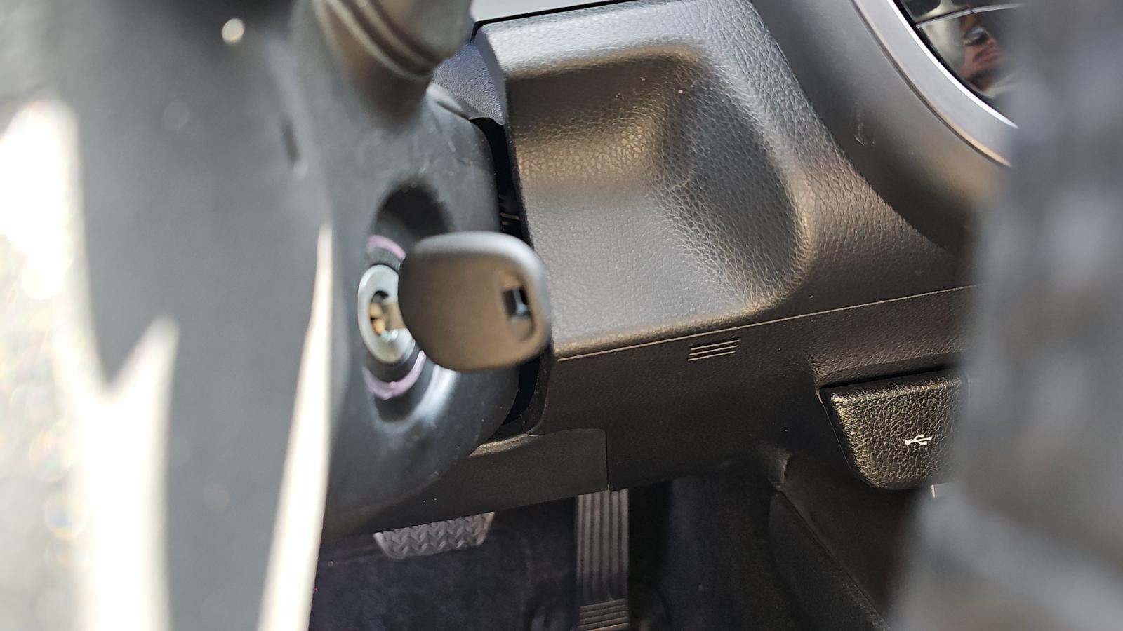 2024 Toyota Camry SE FWD