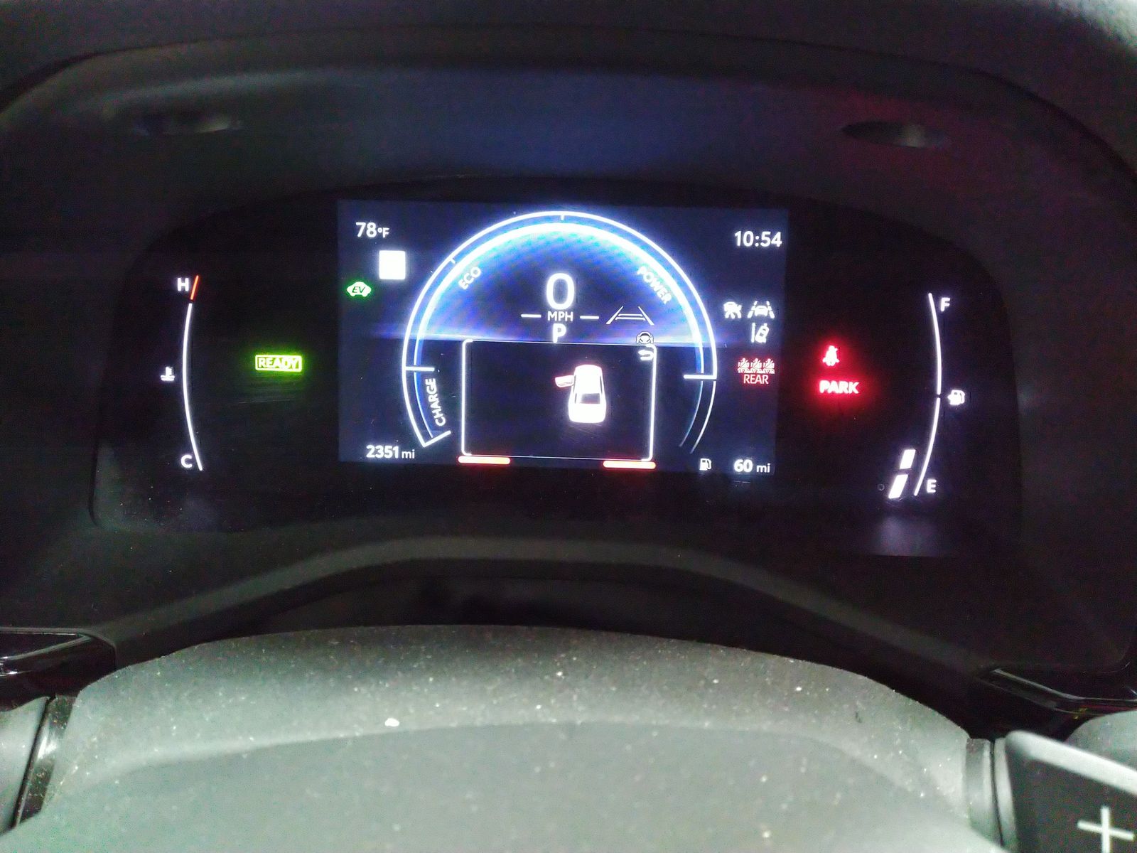 2025 Toyota Camry SE FWD