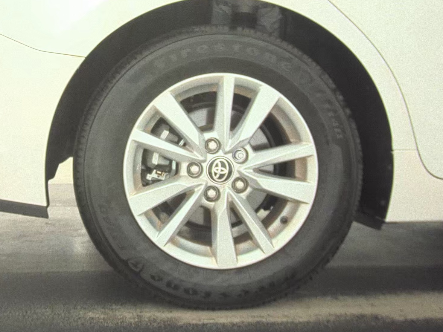 2025 Toyota Camry LE FWD