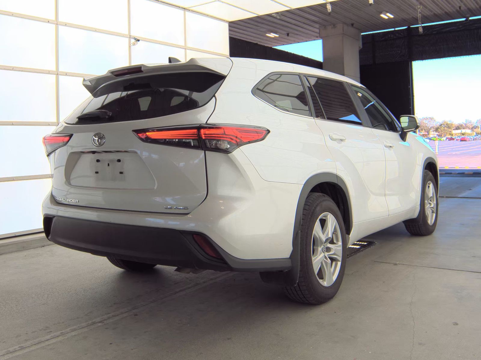 2023 Toyota Highlander LE AWD