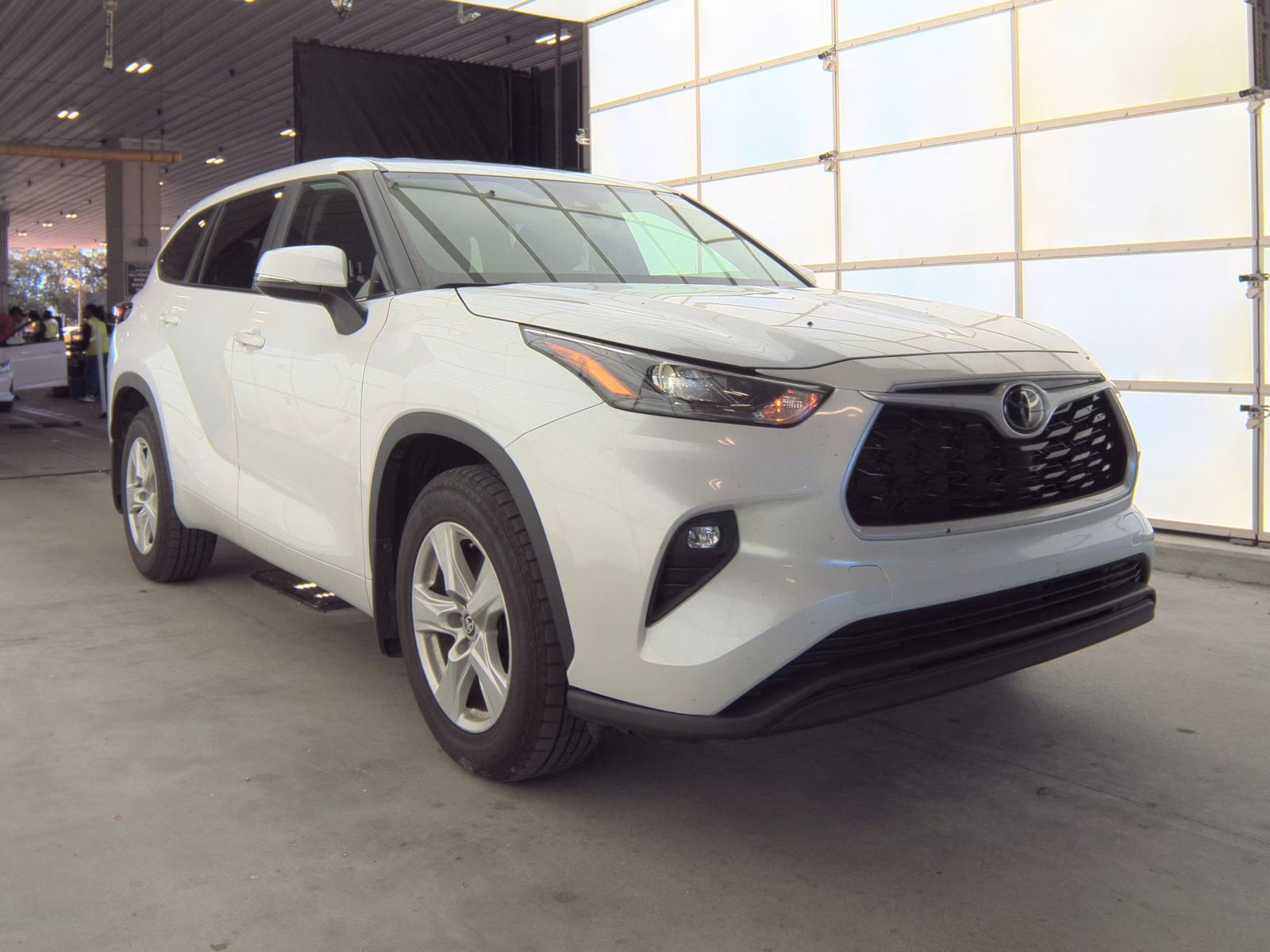 2023 Toyota Highlander LE AWD