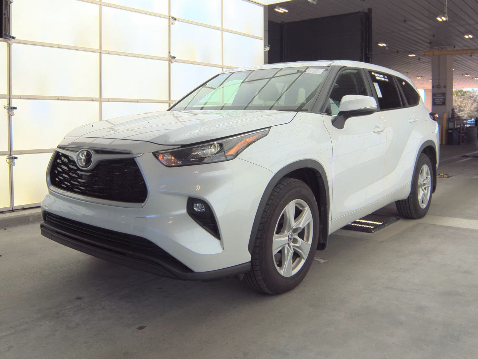 2023 Toyota Highlander LE AWD