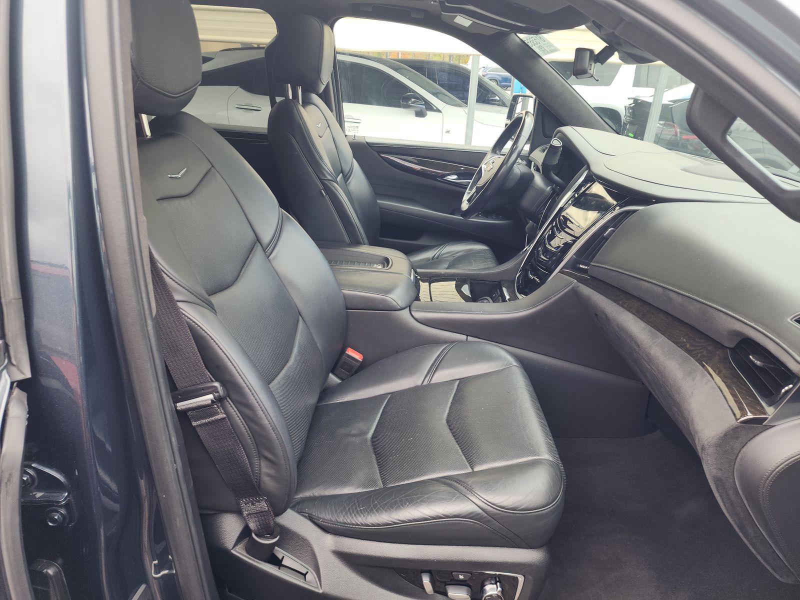 2020 Cadillac Escalade Platinum RWD